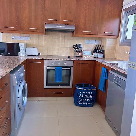 3 Bedroom Coral Bay Beach Seaview Villa I Private Pool Peyia Exterior photo